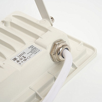 Светодиодный прожектор SAFFIT SFL90-50 IP65 50W 6400K белый 55073 Светодиодный прожектор SAFFIT SFL90-50 IP65 50W 6400K белый 55073