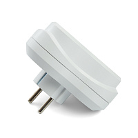 Разветвитель сетевой 3-местный с/з STEKKER ADP16-23-21, 250V, 16A, ABS пластик, белый 49165 Разветвитель сетевой 3-местный с/з STEKKER ADP16-23-21, 250V, 16A, ABS пластик, белый 49165